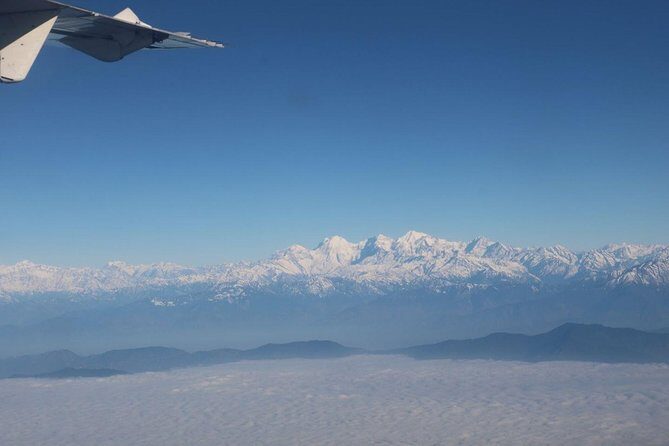 1 Hours Everest Mountain Flight From Kathmandu - Stop 1: Mount Everest views and why “from the window” is the point