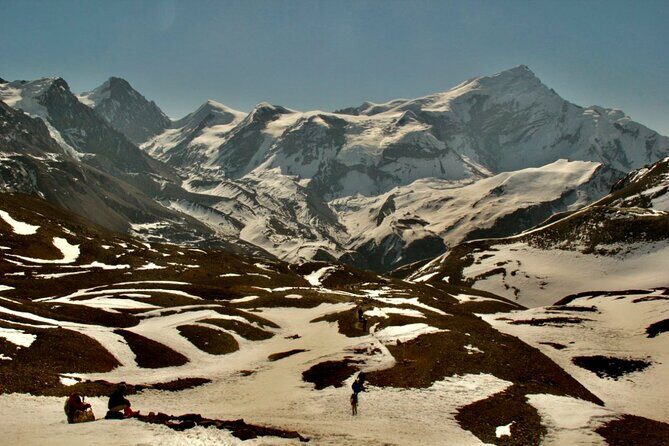 14 Days Annapurna Circuit Trek - Price and logistics: what $900 buys you (and what it doesn’t)
