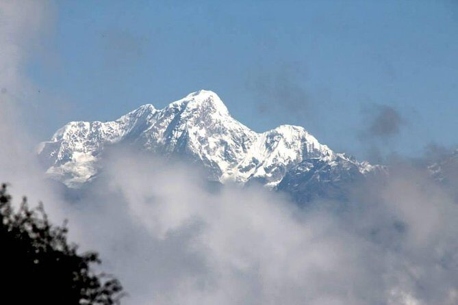 3 Days Chisapani Nagarkot Trek - Meals and porter support: the comfort multiplier