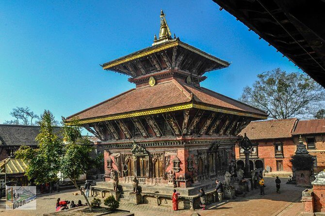 4 UNESSCO World heritage sites of Kathmandu-private tour - Stop 3: Boudhanath Stupa, Tibetan Buddhism, and a Place to Breathe