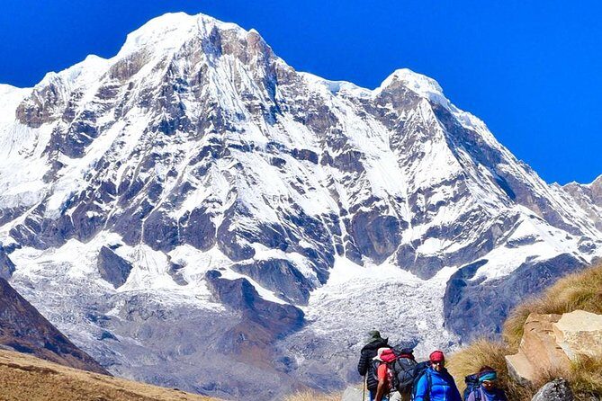 Annapurna Base Camp Trek - 11 Days - Gear and included comfort: what you won’t have to drag uphill