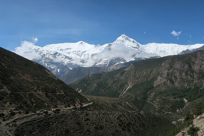 Annapurna Circuit Trek - Tilicho Lake and the high traverse: emerald mornings, loose-rock afternoons
