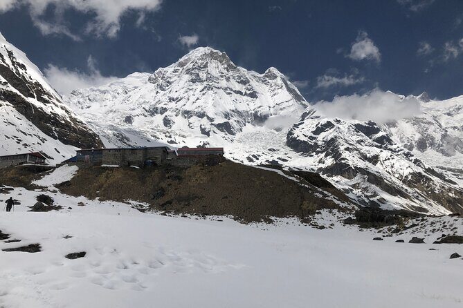 Annapurna Circuit Trek - Pisang to Manang: choosing the upper vs lower path