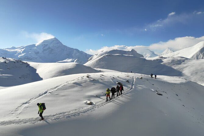 Annapurna Luxury Circuit Trek - Kathmandu to the Annapurna Trail: getting set up like an adult