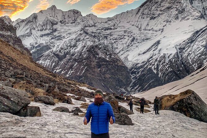 Annapurna Sanctuary Trek ( 11 Days) - Hinku Cave, Deurali lunch, and the push toward Machhapuchhre Base Camp (Days 5–6)