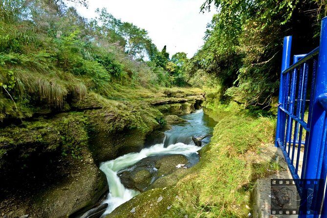 Best of Nepal Luxury Adventure Tour Package - 9 Days - Dhampus Australian Camp: hiking that feels like a real shift