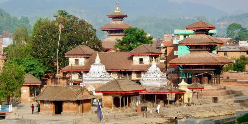Bhaktapur and Panauti Day Trip with Lunch - Private/Group - Getting there: air-conditioned comfort, electric cars, and realistic timing