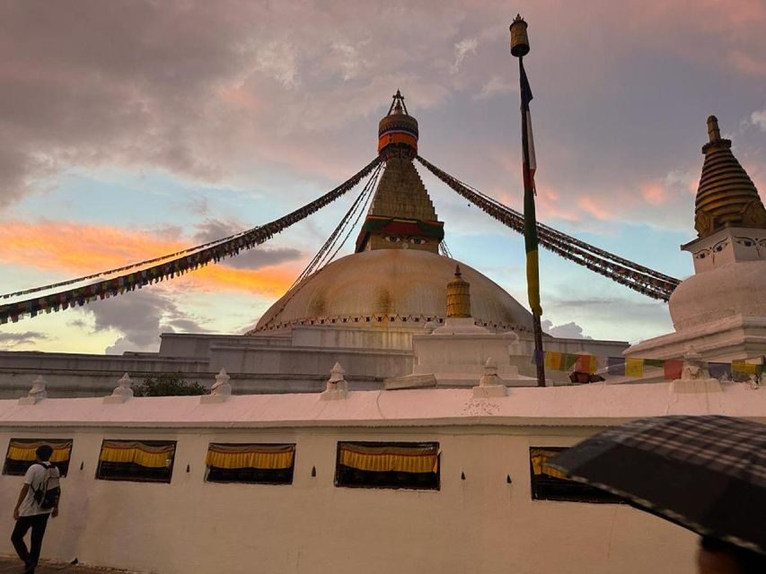Bhaktapur Durbar Square and Boudhanath Stupa - Boudhanath Stupa: what to watch during the 80-minute visit