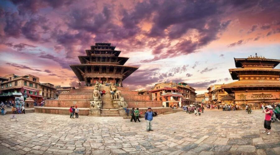 Bhaktapur Durbar Square and Boudhanath Stupa - Getting from Kathmandu and staying comfortable