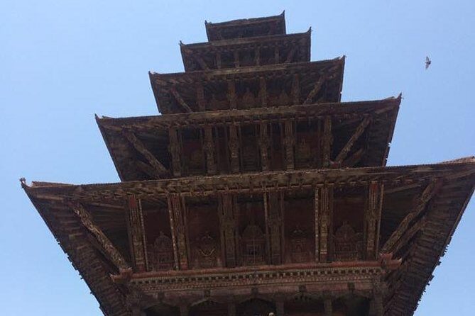 Bhaktapur Sightseeing - The Malla Yuddha legacy: wrestlers as city guardians
