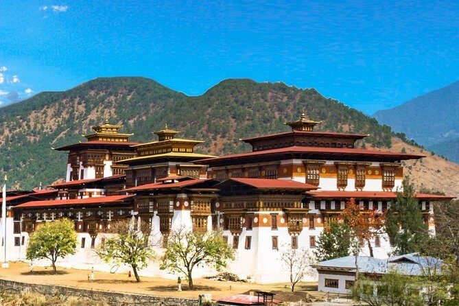 Bhutan Tour - 3 DAYS 2 NIGHTS - The Kathmandu-to-Paro Setup: Short Trip, Big Change of Pace