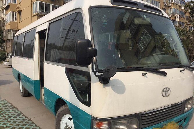 Comfortable Ac Coaster Toyota Bus From Pokhara to Kathmandu - Meeting in Lakeside: the part that can save (or stress) your morning