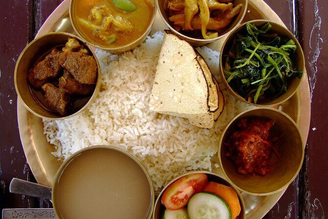 Cook and Eat: Cooking Class in Kathmandu near Thamel - The Welcome Moment: Tea/Coffee, Staff Intro, and Your Menu Choices
