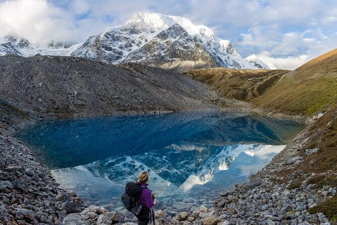 Dancing in the Manaslu Circuit Trek - Day 3–5: Villages, Mani Walls, and Forest Walks That Slow You Down in a Good Way