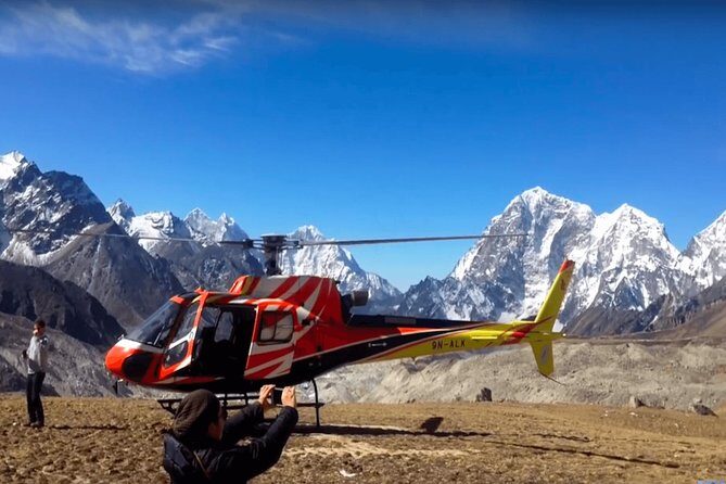 Everest Base Camp Helicopter Tour - Hotel Everest View Breakfast: The scenic warm-up before the higher altitudes