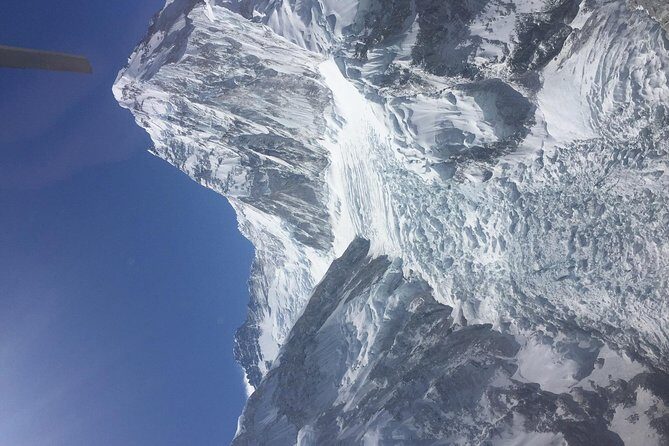 Everest Base Camp Helicopter Tour Stop at Hotel Everest View. - From Kathmandu at 5:15 am: how the day runs