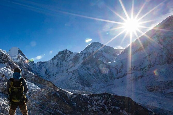Everest Base Camp Trek - 15 Days - Day 2: flying to Lukla and walking into Phakding
