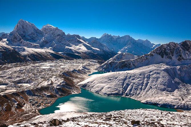 Everest Base Camp Trek - Kalapattar sunrise and the return to Lobuche: early starts that pay off