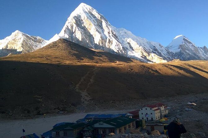 Everest Base Camp Trek from Salleri (Overland) - The altitude game plan: pacing, acclimatization, and two hard days