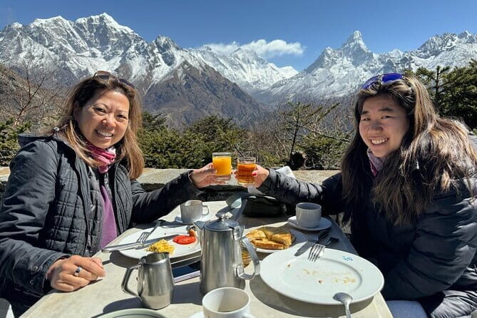 Everest Base Camp trek with Helicopter return 9 days - Gorak Shep and Kala Patthar: the high payoff day