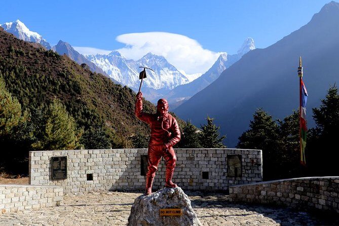 Everest View Trek - 7 Days - Lukla flight: the dramatic start you can’t fake