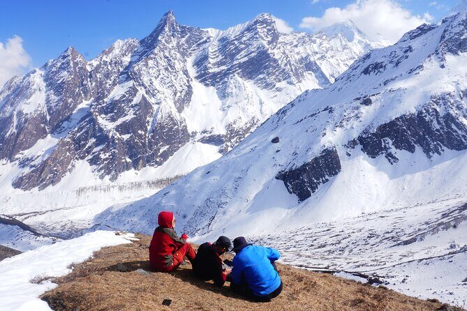Experience the Thrill of a Lifetime:12-Days Manaslu Circuit trek - Price and logistics: is $1,500 good value for a 12-day trek?