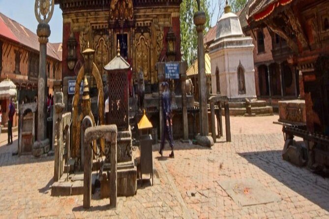Full Day Bhaktapur Changunarayan And Nagarkot Tour in Nepal - Stop 1: Nagarkot View Tower for Himalayan Sunset Views