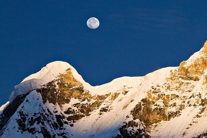 Ghorepani - Poon Hill Trek – 5 DAYS - Your Trek Team: English Guide, Porter Power, and Help That Moves Fast