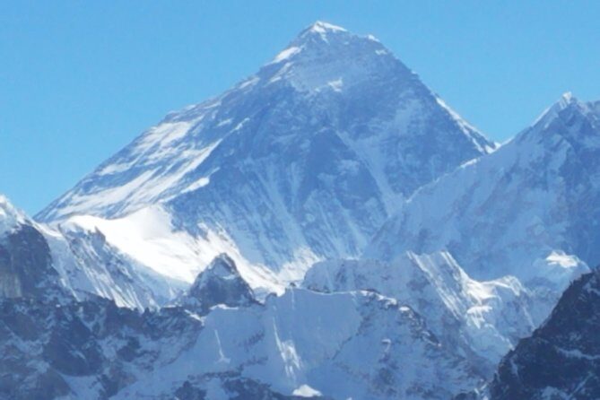 Gokyo Lakes and Gokyo Ri Trek - Day 3 Lukla to Phakding: the Dudh Koshi start and gentle acclimatization