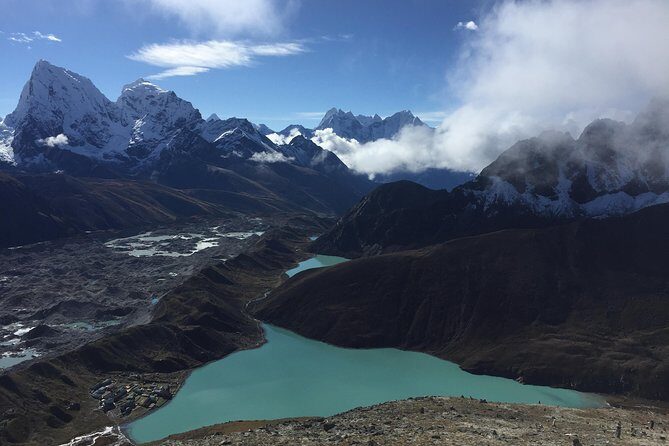 Gokyo Lakes And Renjola Pass Trek - 12 Days - The six Gokyo Lakes: why the first big climb still feels worth it