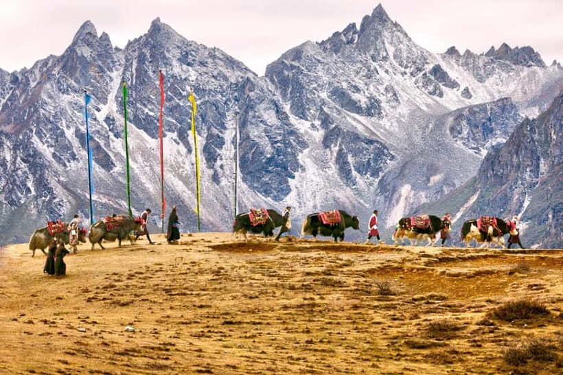 Guaranteed Helicopter Landing Everest Base Camp Kalapathar - Price and Value: What USD 1300 Really Buys (Plus Fees)