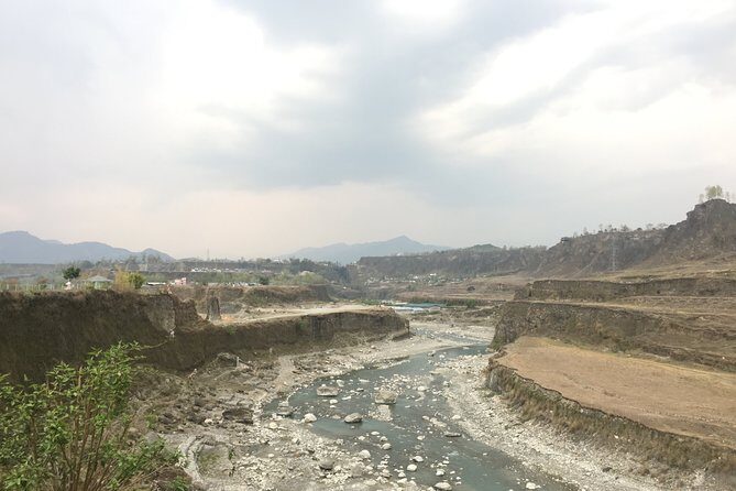 Half Day Pokhara Sightseeing by Car - The Driver Factor: Clean Car, Polite Help, and Extra Breathing Room