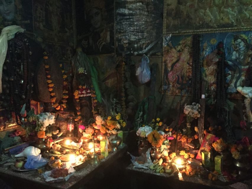 Healing Day tour - Shaman Healing - Thamel pickup to safety briefing: the day starts smoothly