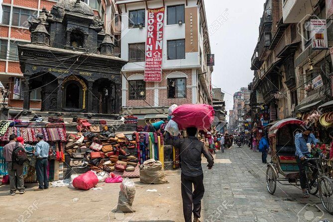 Hiking & city tour in Kathmandu with community Volunteering - Day 2: Pashupatinath, Boudhanath-area stupa energy, then hills on the way to Nagarkot