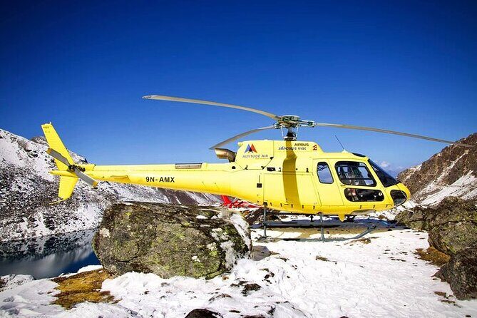 Himalayan Gosaikunda Helicopter Tour from Kathmandu - Landing at Gosaikunda: 30 minutes at 4,380m is just enough
