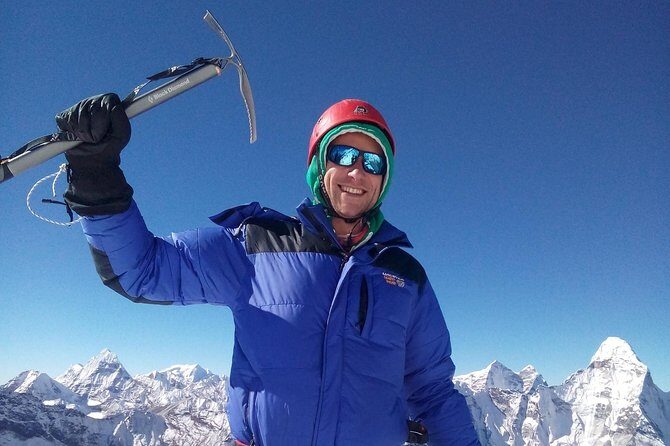 Island Peak Climbing - 20 Days - Everest Base Camp and Kala Pattar: the days with the biggest “wow” per hour