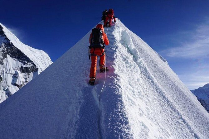 Island Peak Climbing - 20 Days - Kathmandu warm-up: prep day, welcome dinner, and real planning time