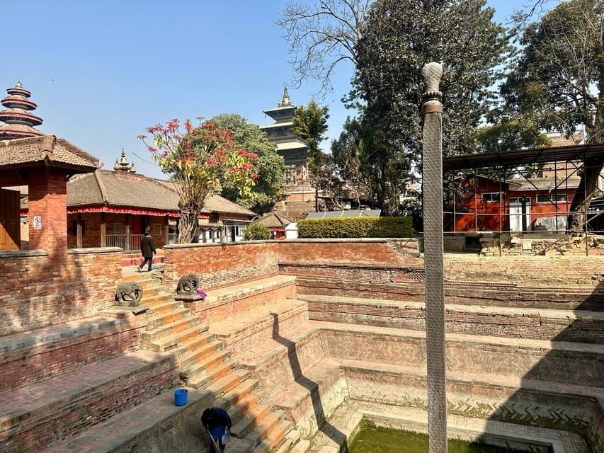 Kathmandu: 7 UNESCO-Listed city sites group day trip - Pashupatinath by the Bagmati River: Hindu rituals you should watch respectfully