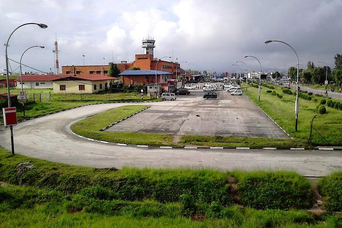 Kathmandu Airport Departure Transfer – Easy, Safe & Hassle-Free - Finding Your Driver After Landing: Name Placard, Marked Exit, and Delay Tracking