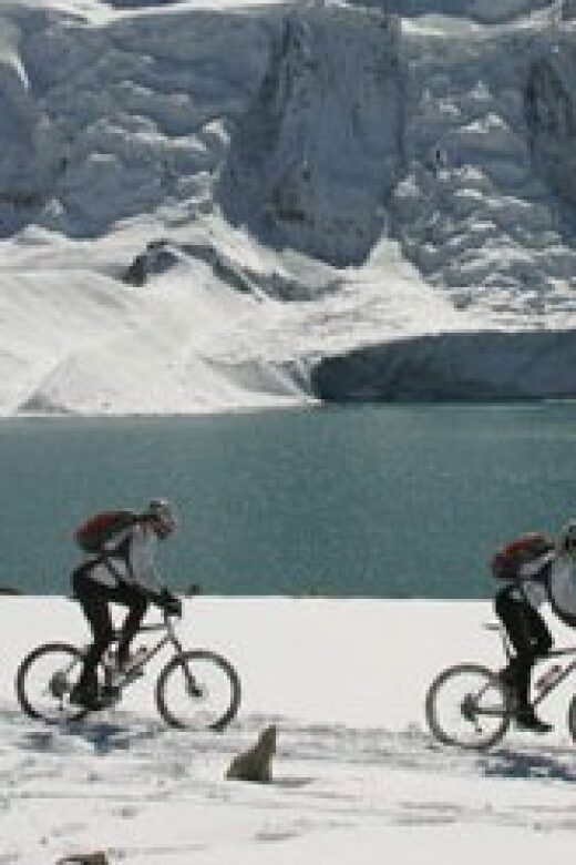Kathmandu and Surrounding Full-Day Mountain Biking Tour - From Thamel to the Ridge: How a Typical Day Flows