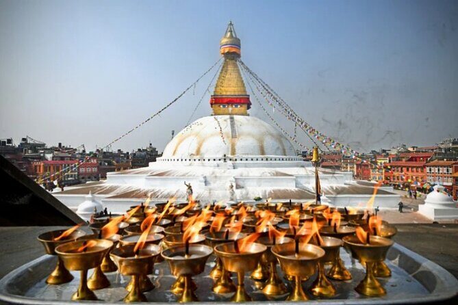 Kathmandu: Chandragiri Hills & Swayambhunath Tour- 5 Hours - Bhaleshwor Mahadev Temple: a calm stop on the way to photos