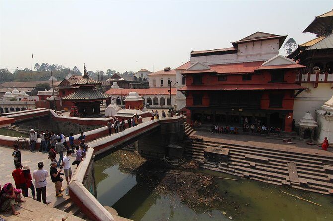 Kathmandu city day tour (4 world heritage sites) - Stop 1: Pashupatinath Temple and the Bagmati River edge