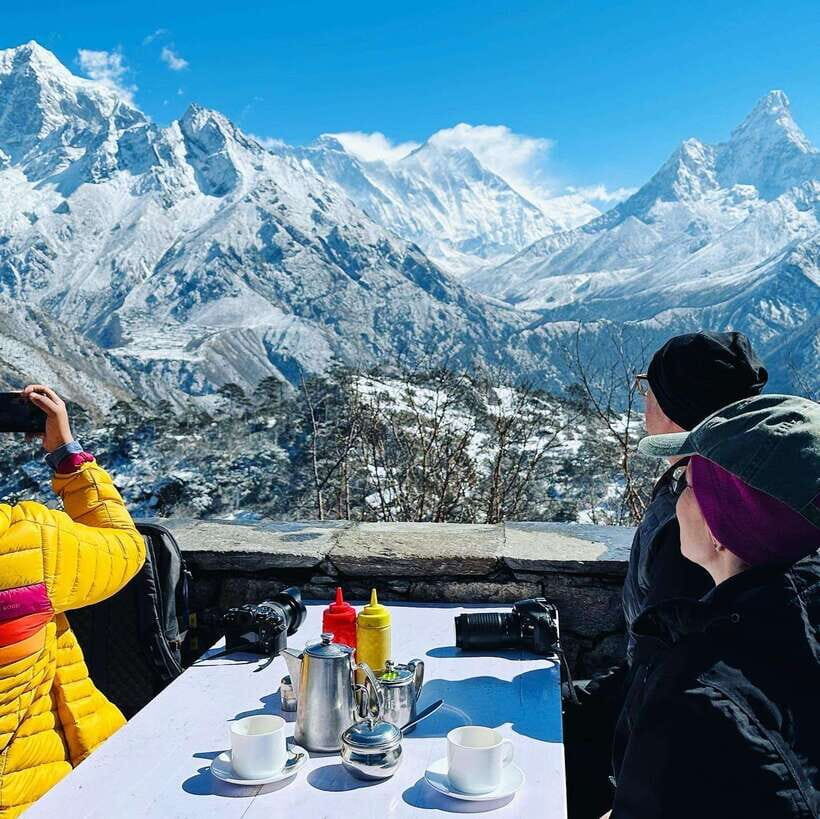 Kathmandu: Everest Helicopter Tour with Landing & Breakfast - Value and Cost: What You’re Actually Paying For