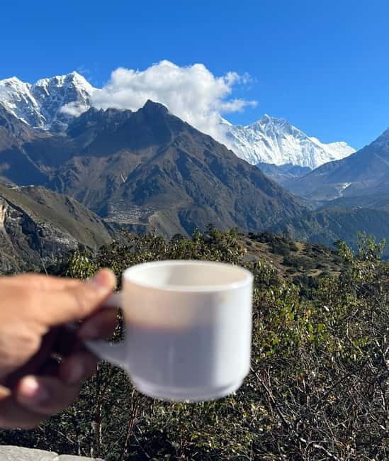 Kathmandu: Everest Helicopter Tour with Landing & Breakfast - Should You Book It?