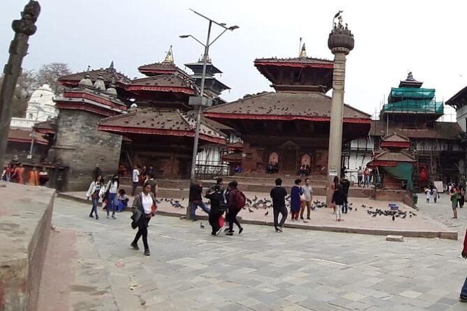 Kathmandu: Explore Entire Kathmandu (World Heritage Sites) with Guide - Stop 1: Pashupatinath Temple and the Burning Ghats