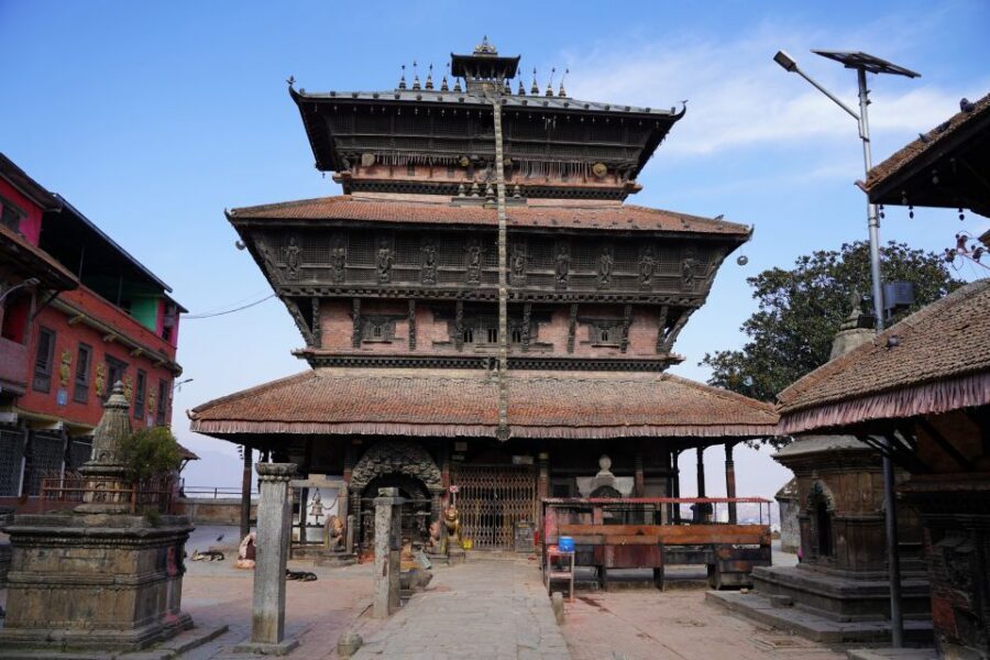 Kathmandu: Full-Day UNESCO Sightseeing Tour with Transfers - Should you book this Kathmandu UNESCO sightseeing tour?