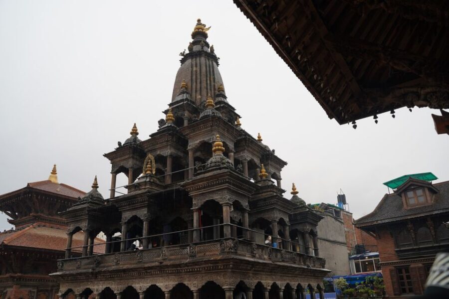 Kathmandu: Full-Day UNESCO Sightseeing Tour with Transfers - How the 5-hour Kathmandu loop works (and why transfers matter)