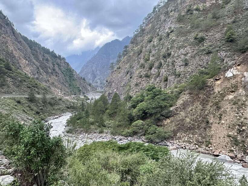 Kathmandu: Kailash Mansarovar Yatra Tour 2025 - Crossing into Tibet via Rasuwagadhi and Kerung: build acclimatization into the plan