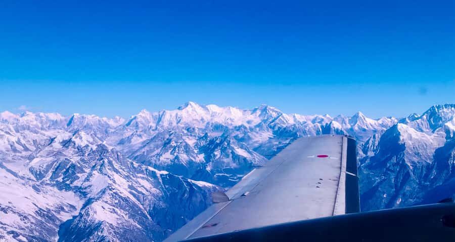 Kathmandu: Mount Everest Scenic Flight with Airport Transfer - Landing at 8:00 and Back to Your Hotel by Late Morning