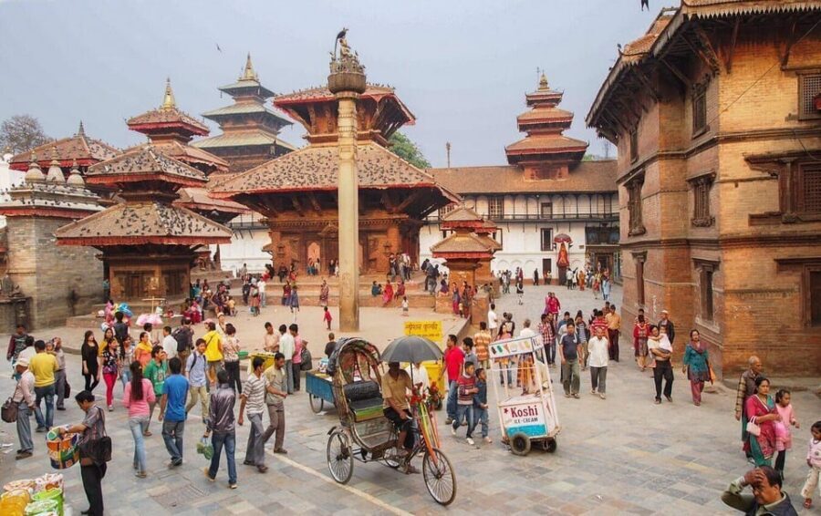 Kathmandu: Nagarkot, Bhaktapur, Doleswor & Sanga Statue Tour - Sanga Mahadev and the Kailashnath Shiva statue: what “world’s tallest” looks like up close